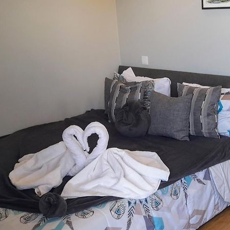 White Design Apartment Aveiro Esterno foto