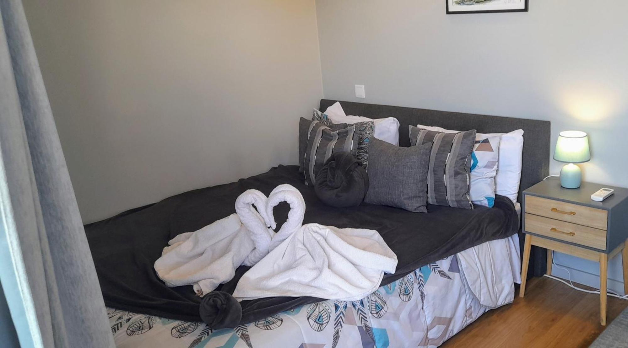 White Design Apartment Aveiro Esterno foto